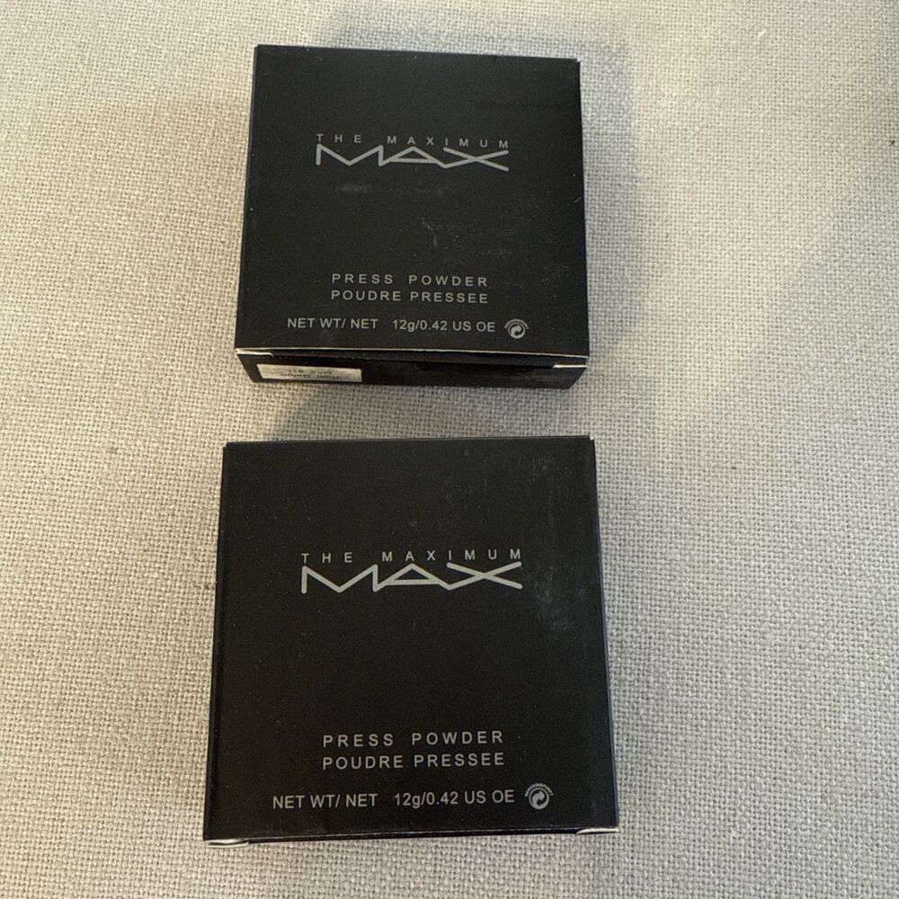 “The Maximum” Max Pressed Powder Rich Beige #812 Set Of 2 Compacts New In Box